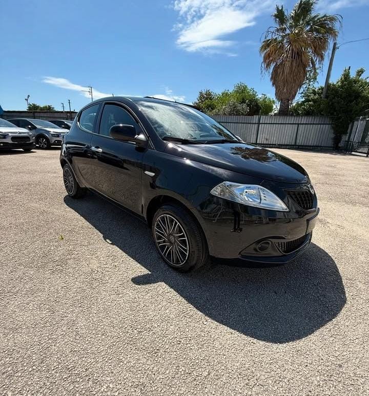 Auto 22